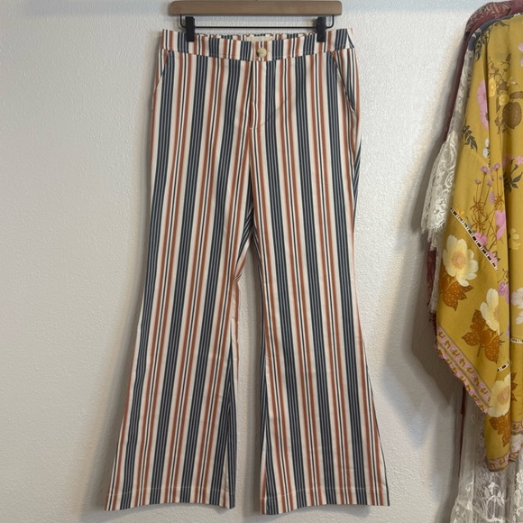 NWT Anthropologie Striped Flares Size 6 - Picture 2 of 15